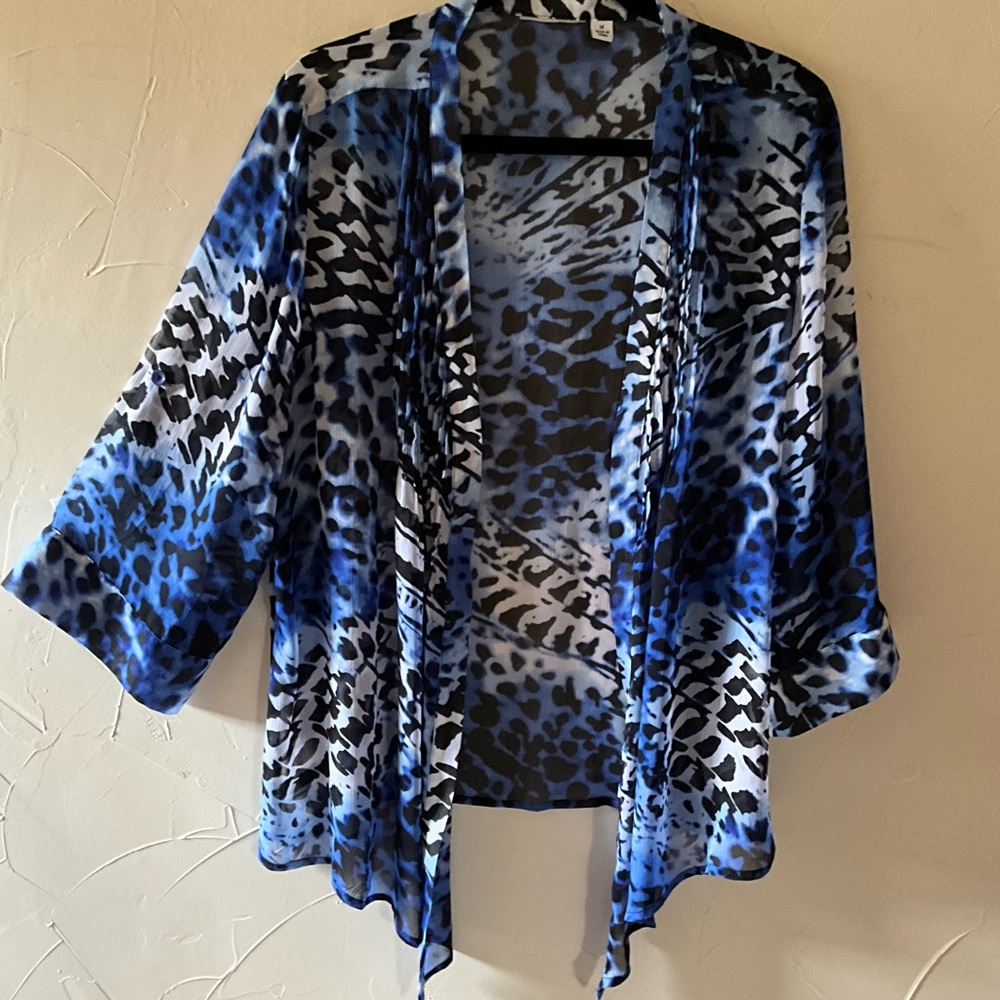 Leopard Print Blue and Black Short Kimono Top